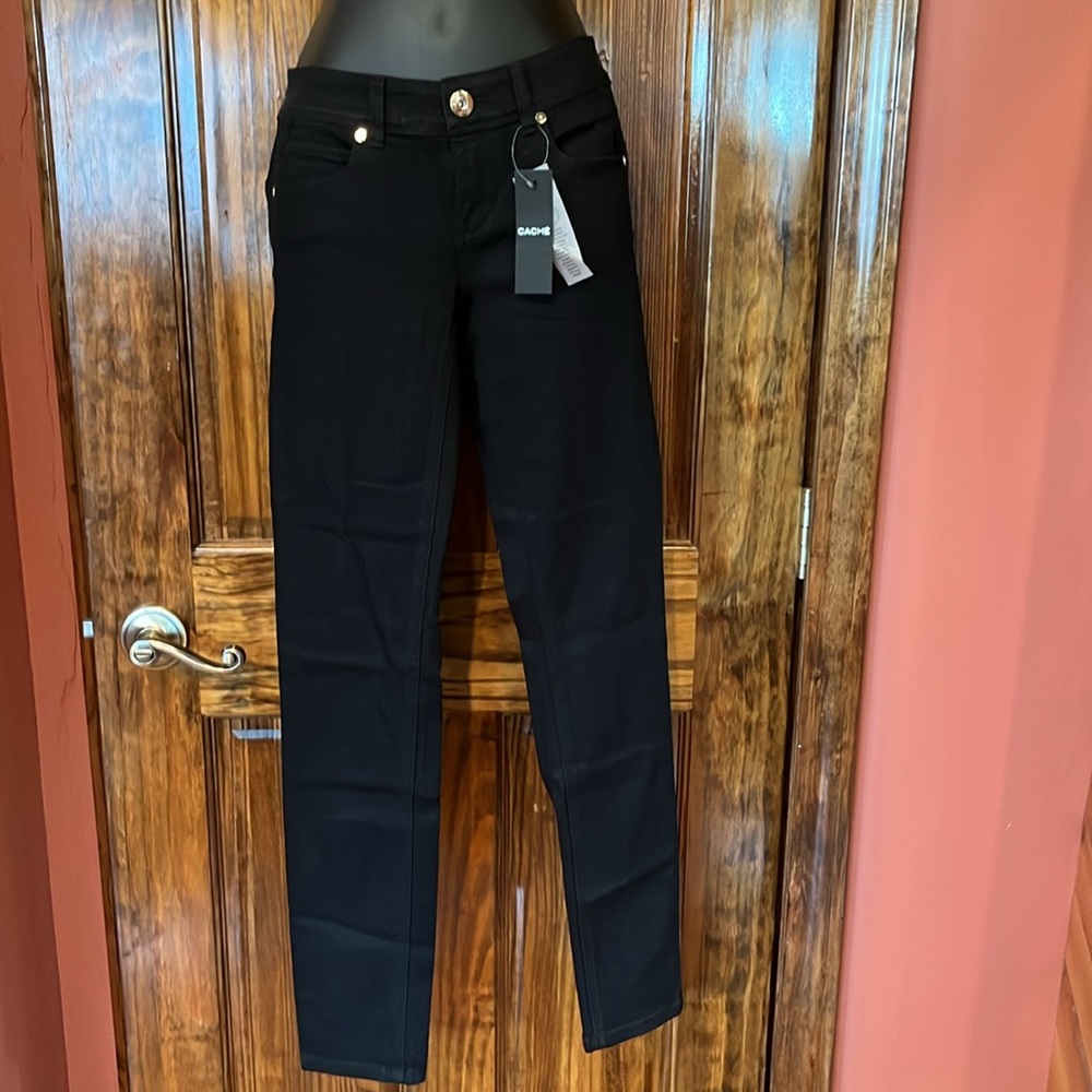 NWT Black Cache’ Skinny Contour Jeans